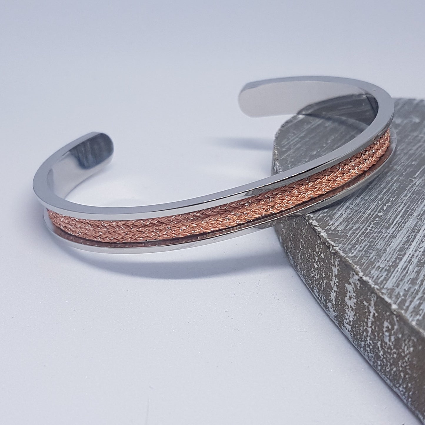 Bangle armband met roze/zilveren glitters