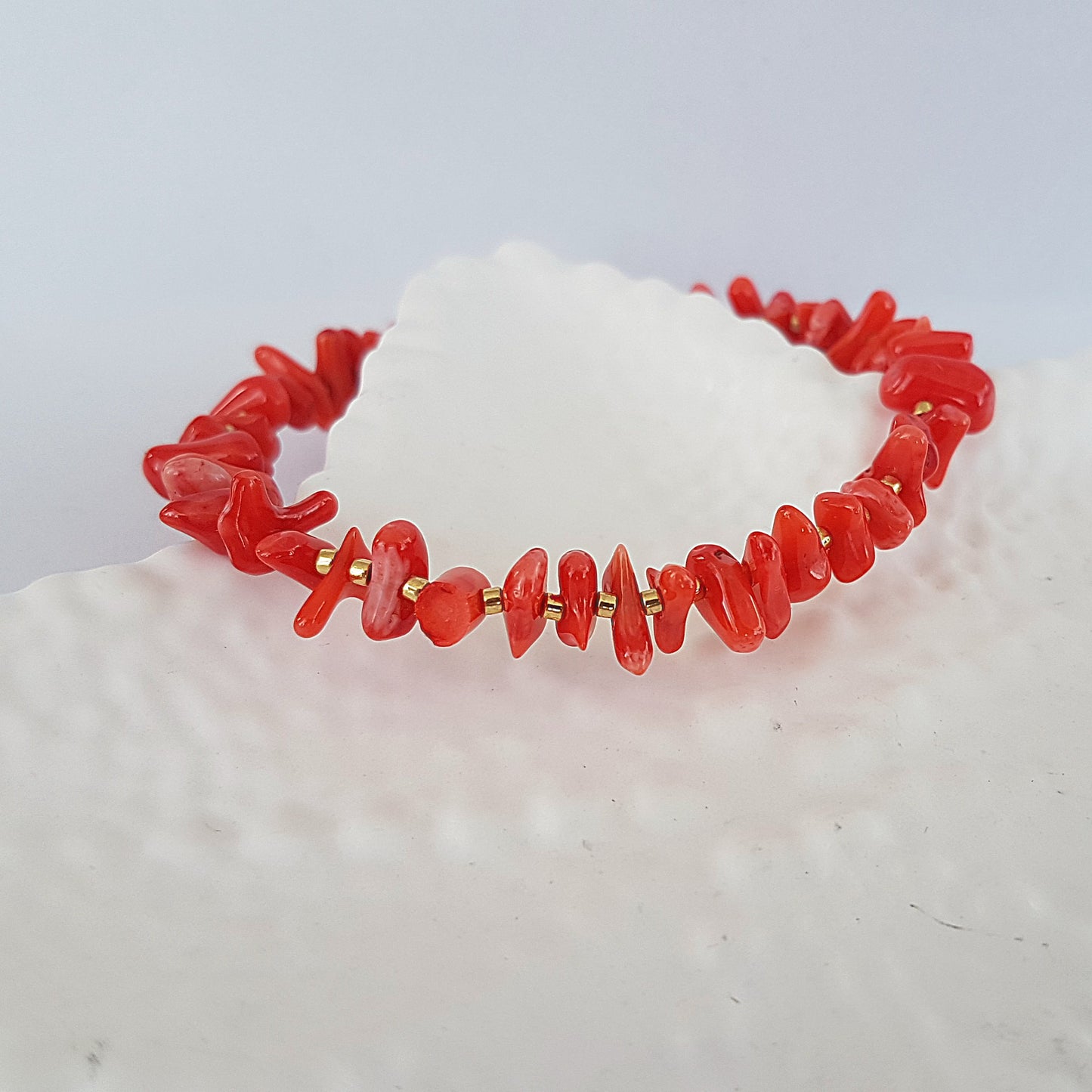 Vrolijke schelp armband met speels effect