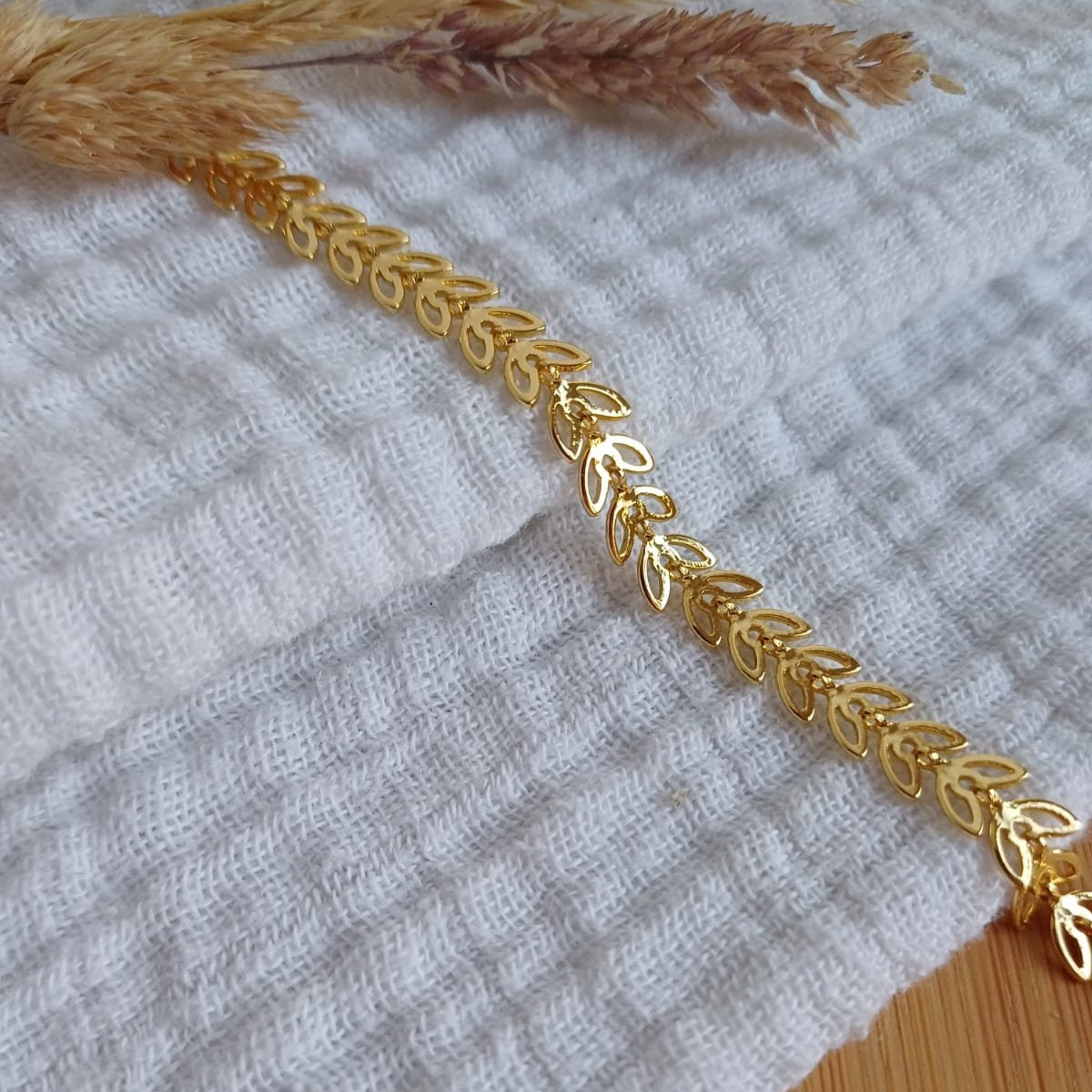 CreEZions armband met blaadjes patroon