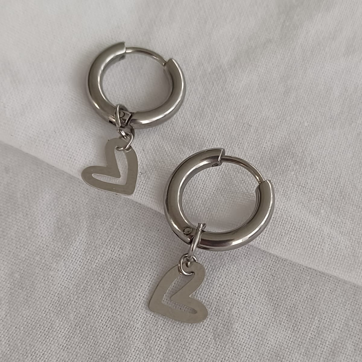 CreEZions oorbellen met RVS hartjes zilver