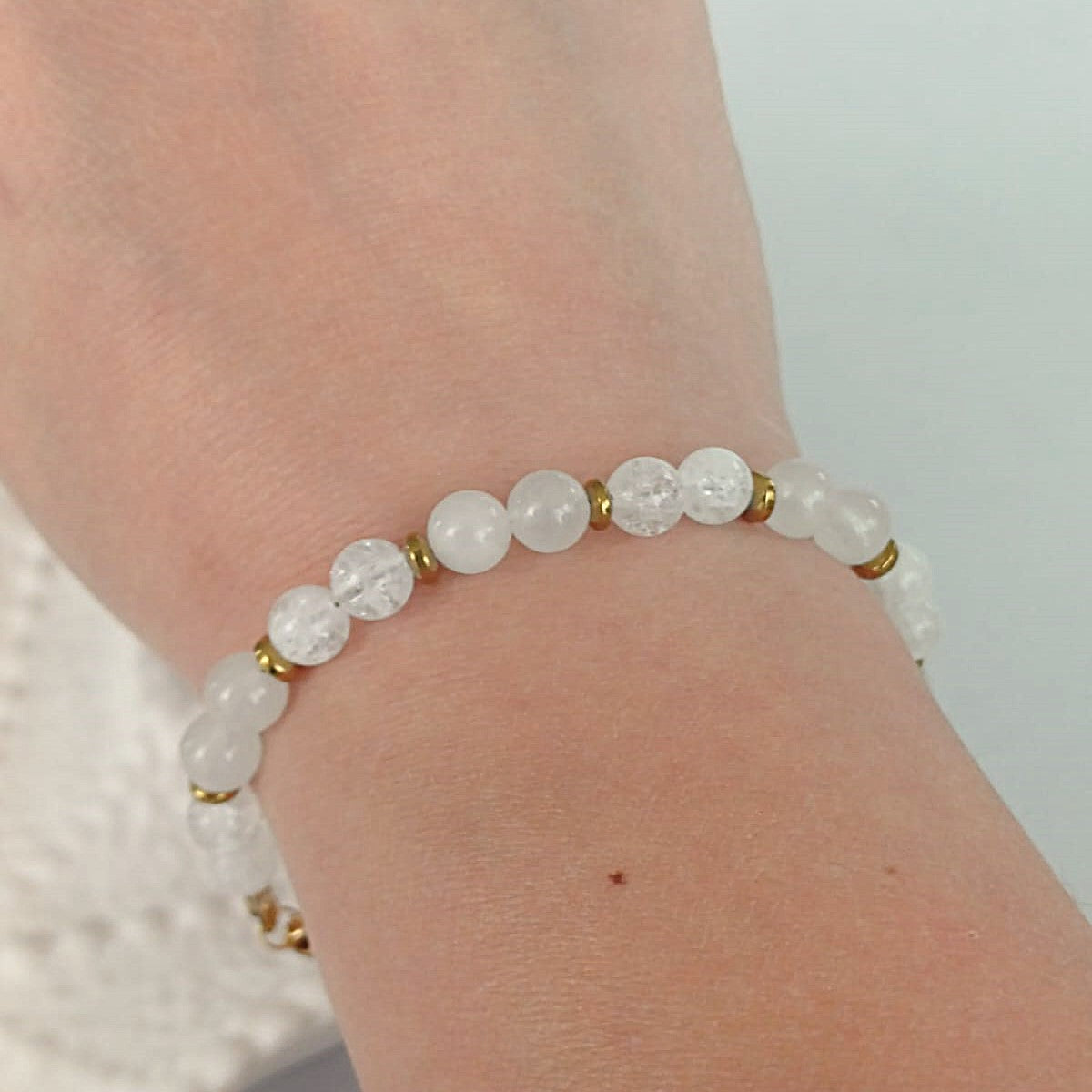 Kralenarmband met Bergkristal en witte Jade