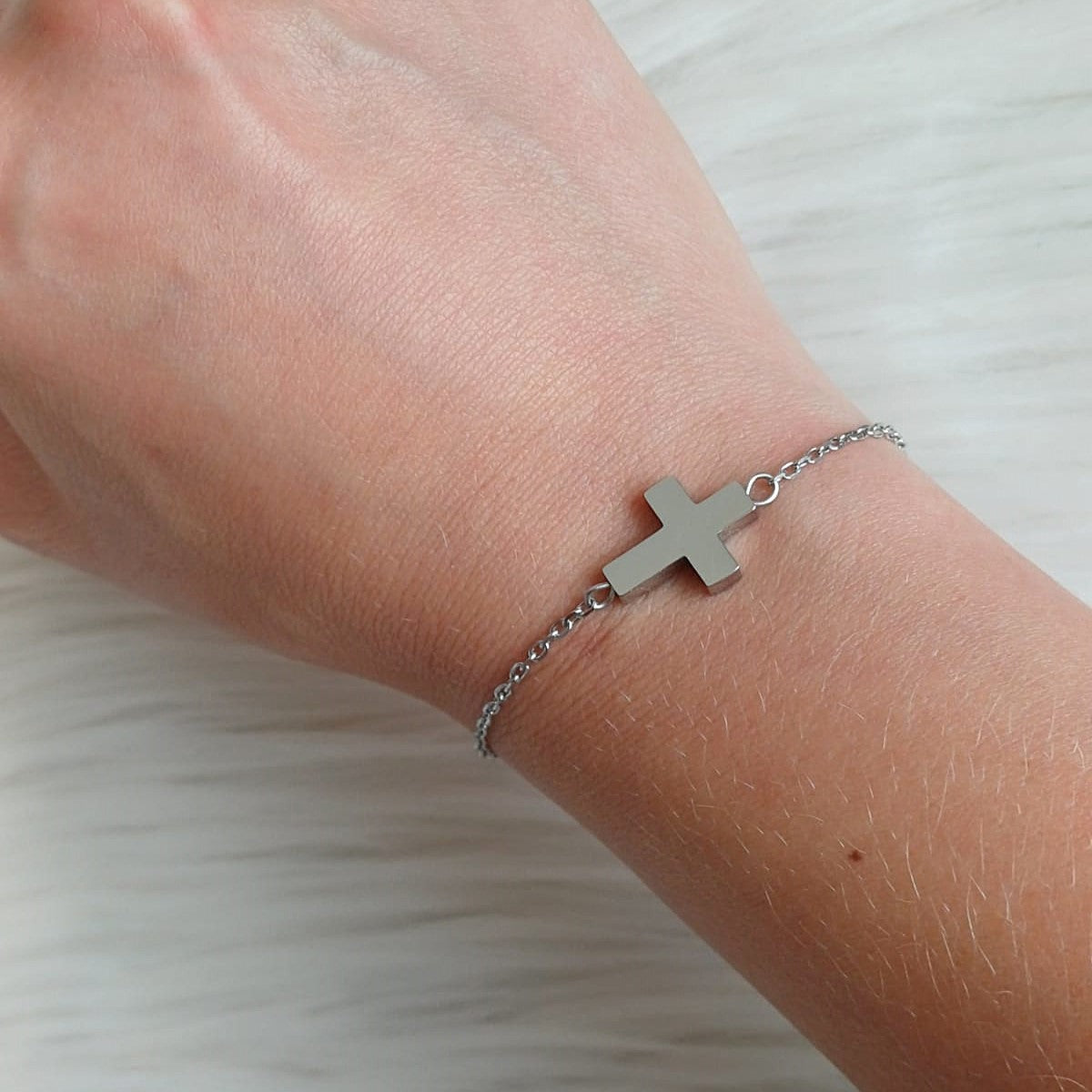 RVS armband met kruisje