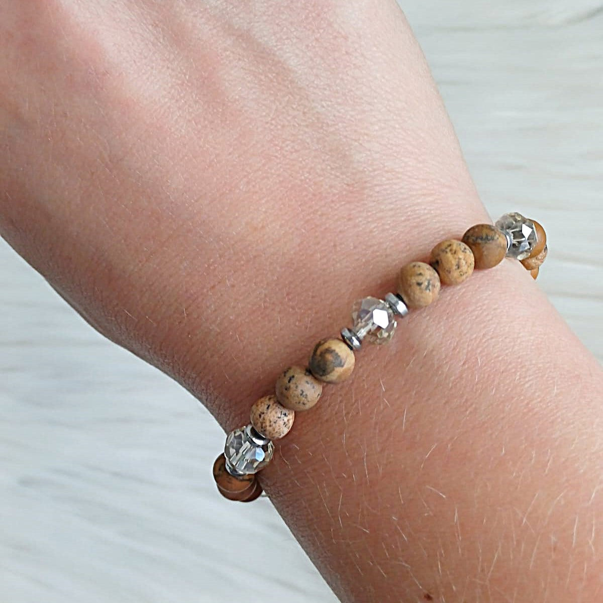Kralenarmband met Jaspis en facetkralen