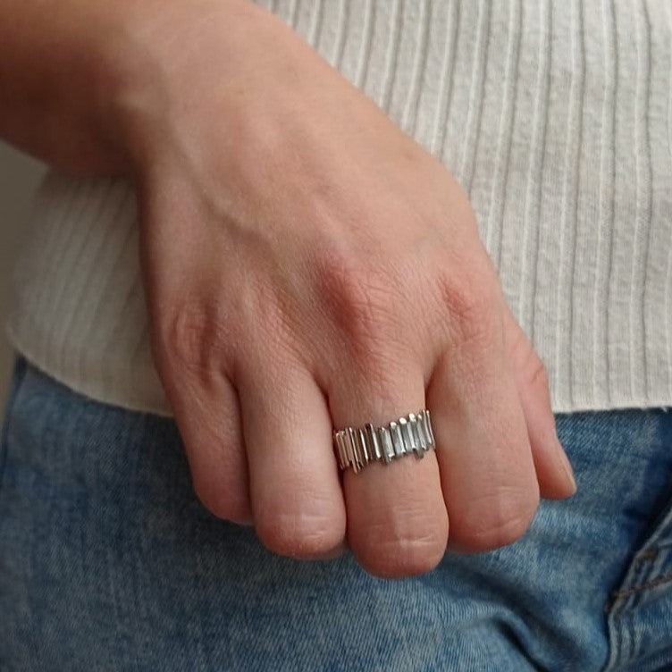 CreEZions gestreepte RVS ring