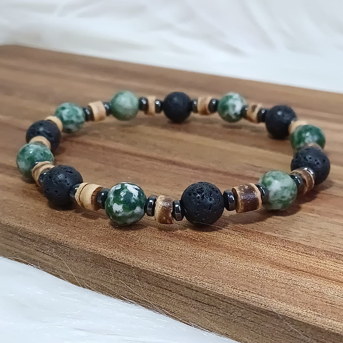 CreEZions herenarmband met lavasteen en mos agaat