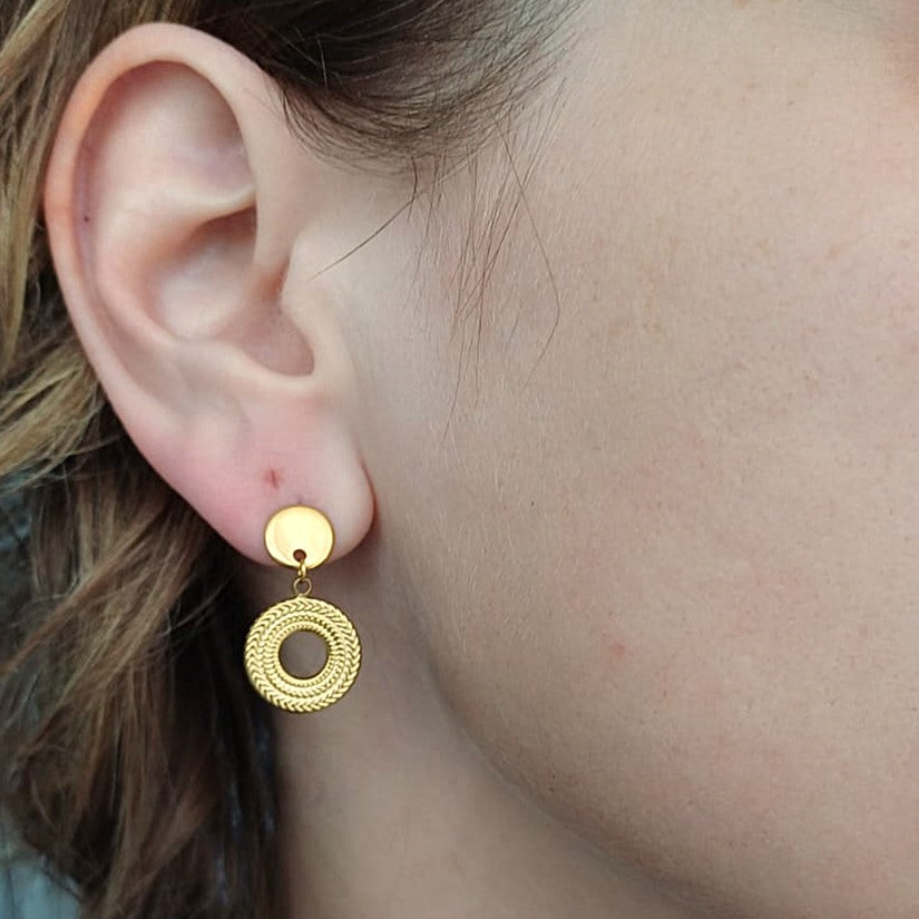 Gouden RVS oorstekers – stijlvolle stainless steel oorbellen met ronde bedel