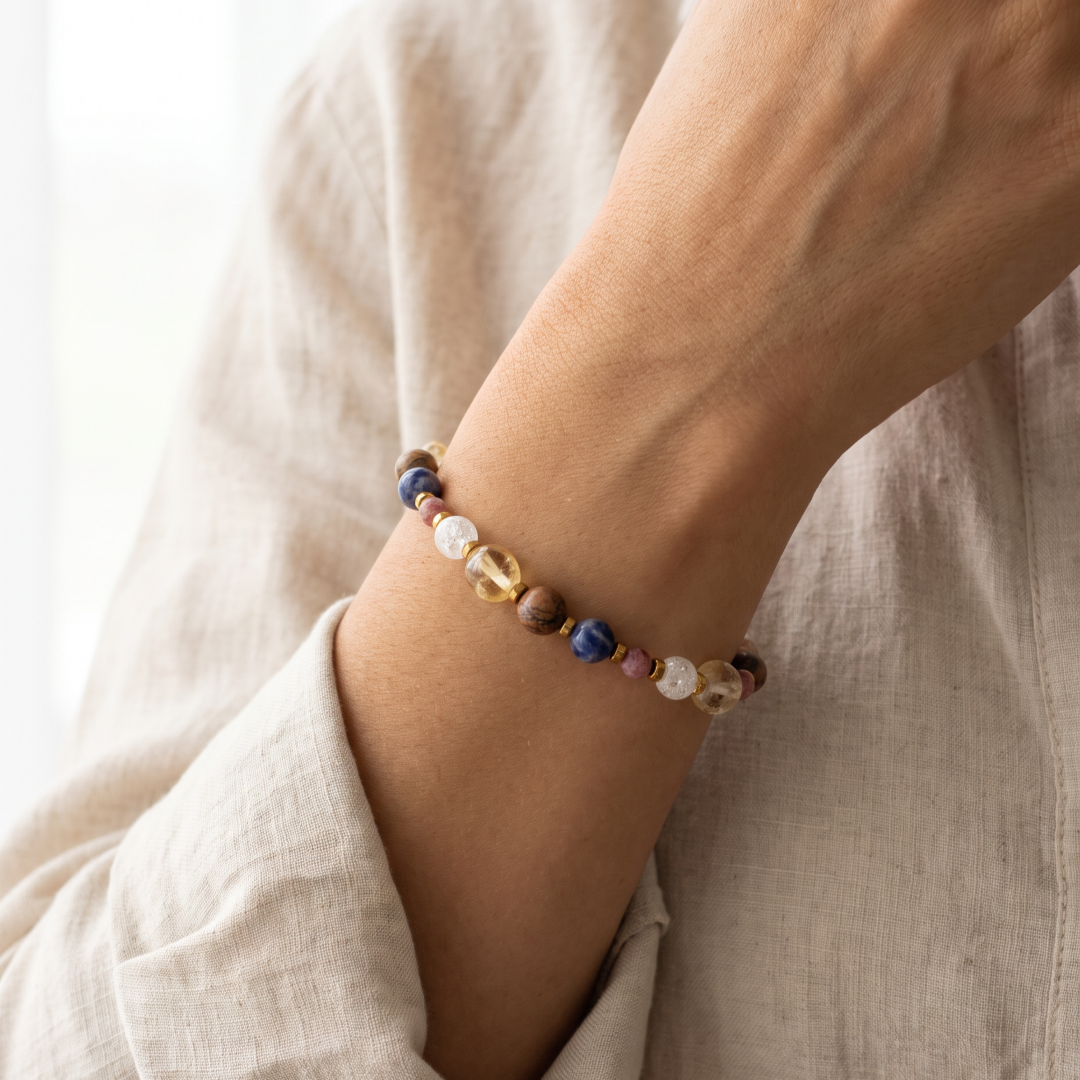 Armband met sodaliet, bergkristal, aardbeienkwarts en citrien
