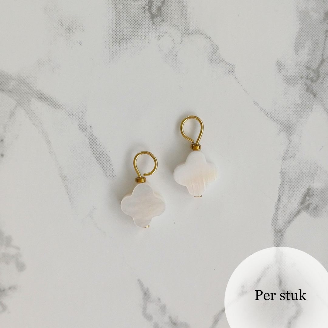 Mix & match bedel met schelp klavertje goudkleur