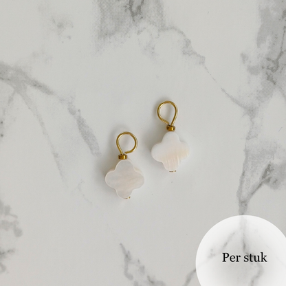 Mix & match bedel met schelp klavertje goudkleur