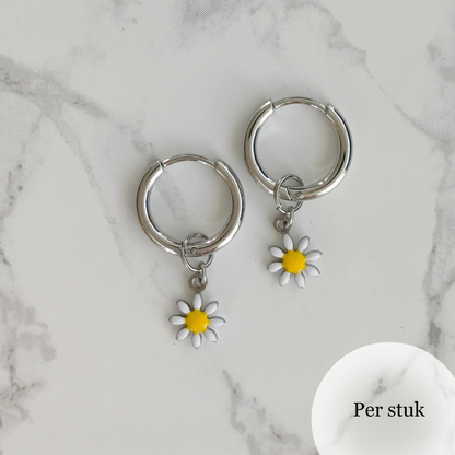 Mix & match oorbel bedel gekleurd bloemetje zilverkleur