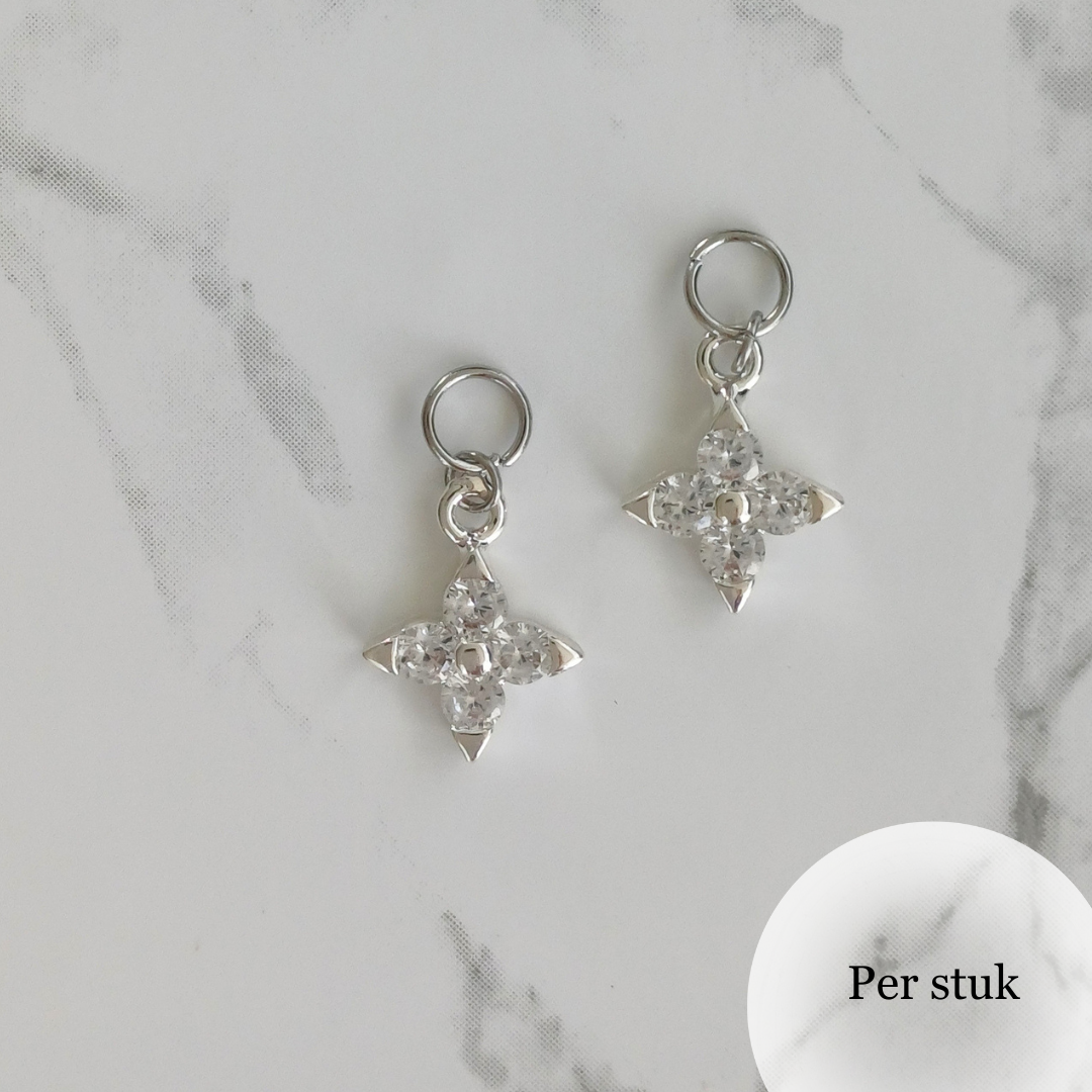 Mix & match bedel met luxe bloemdesign