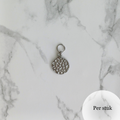 Mix & match bedel met bewerkt rondje zilverkleur