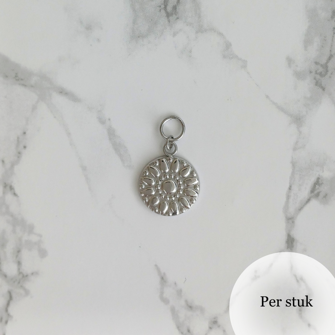 Mix & match oorbel bedel met bloempatroon zilverkleur