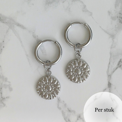 Mix & match oorbel bedel met bloempatroon zilverkleur