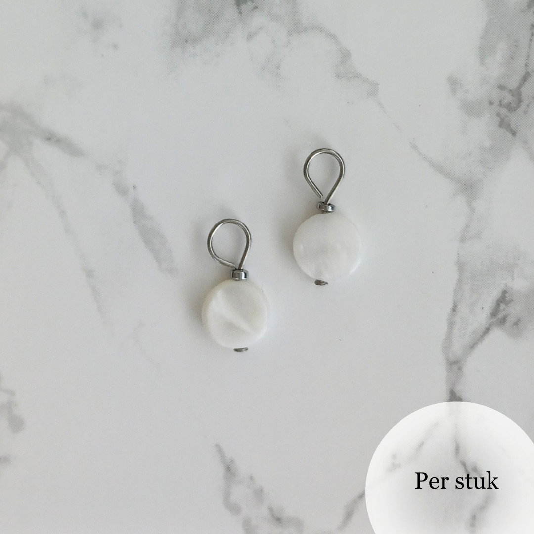 Mix & match bedel met ronde schelpkraal zilverkleur