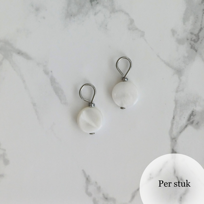 Mix & match bedel met ronde schelpkraal zilverkleur