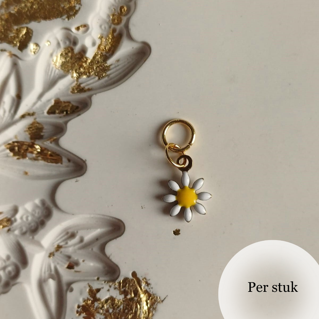 Mix & match oorbel bedel gekleurd bloemetje goudkleur