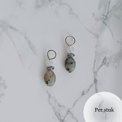 Mix & match bedel met witte Kwarts en Lotus Jaspis zilverkleur