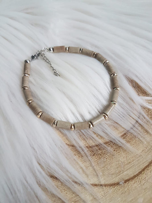 Bead bracelet with gray Agate