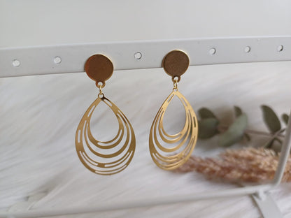 Stud earrings with Bohemian drop charms (gold colored)