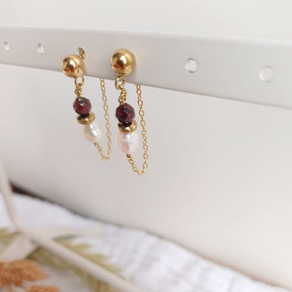 Stud earrings with shell beads and Amethyst