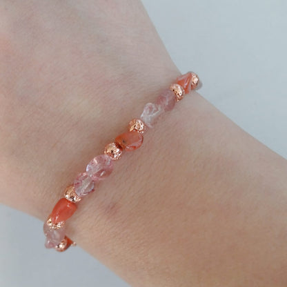 CreEZions armband met rode Agaat en Aardbeienkwarts