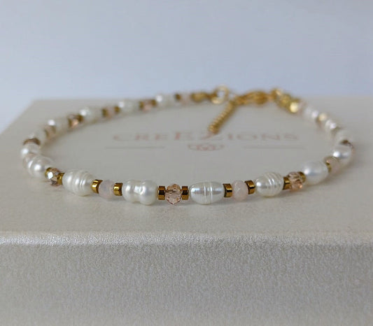 CreEZions fijne armband met zoetwaterparels en facetkraaltjes
