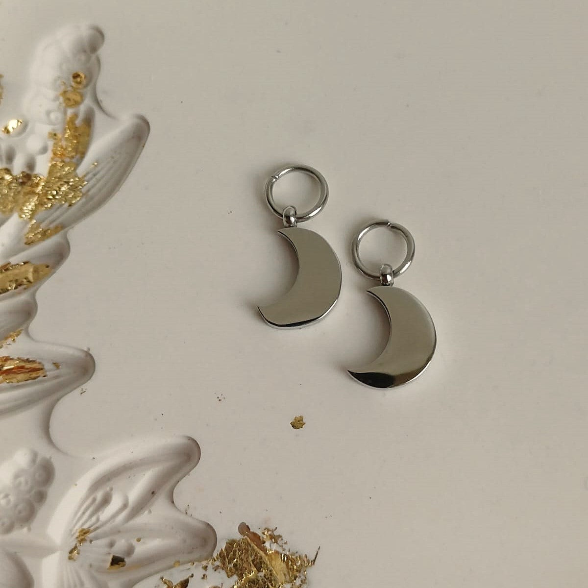 Mix & match bedel met maanbedels