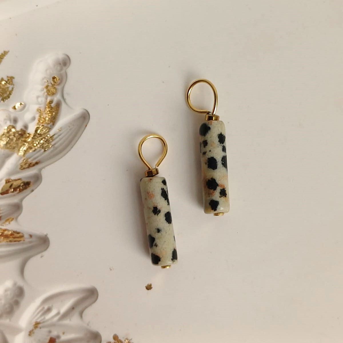 Mix & match bedel met staafvormige natuursteen
