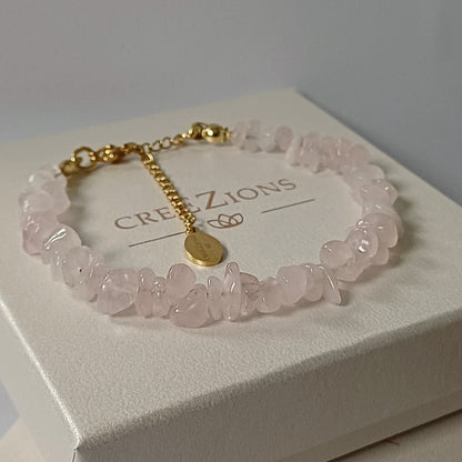 Armband met rozenkwarts chip stenen