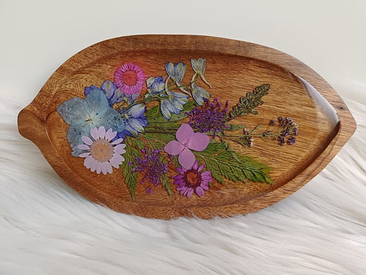 Houten schaaltje bladvorm