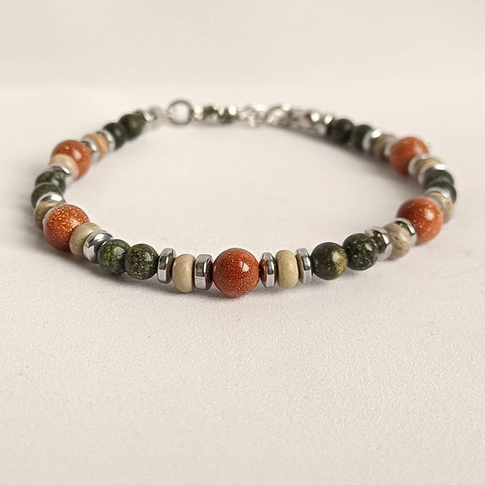 Minimalistische armband met goudsteen en mosagaat – elegant met karakter