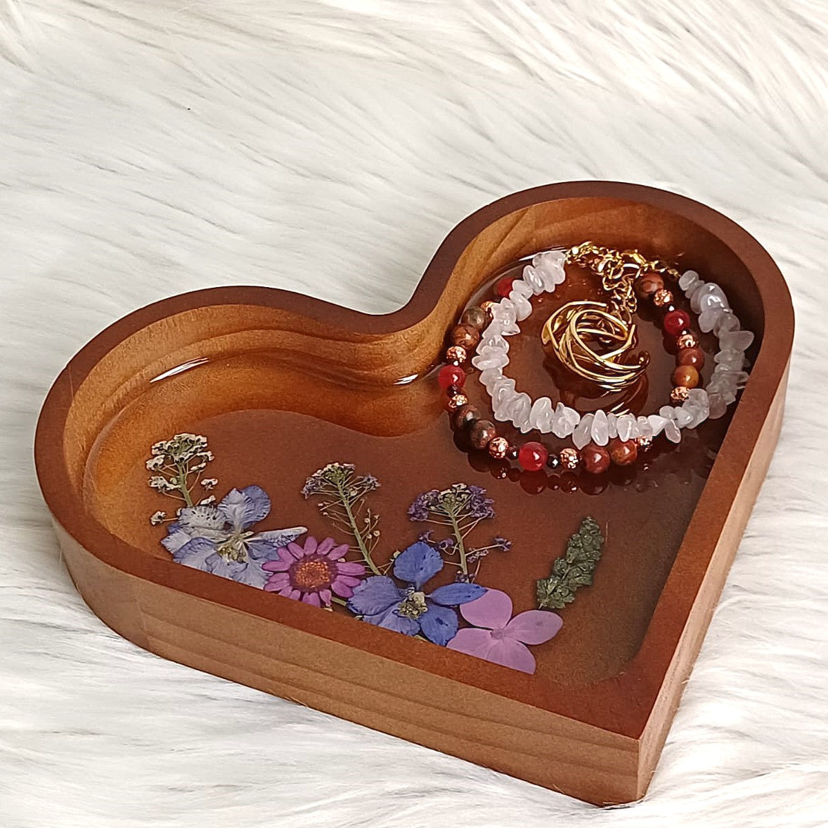 Houten schaaltje hart met bloemen