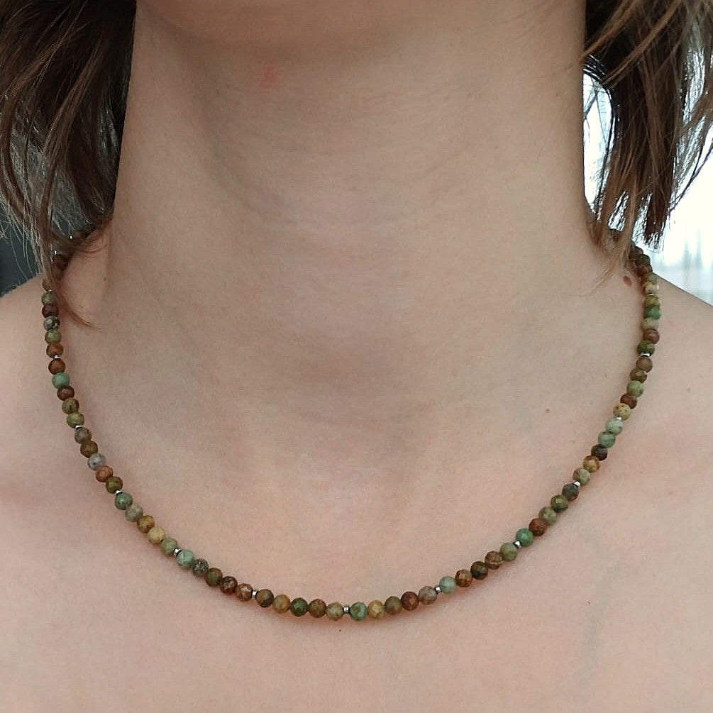 Dames ketting met chrysocolla en lapis lazuli