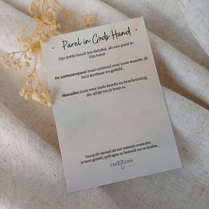 Parel in Gods Hand - Armband met Zoetwaterparel & Hematiet