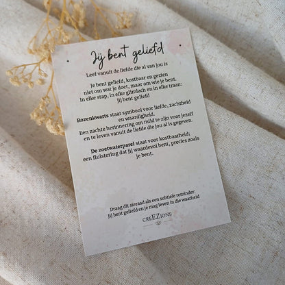 Jij bent geliefd – Ketting met Rozenkwarts & Zoetwaterparel