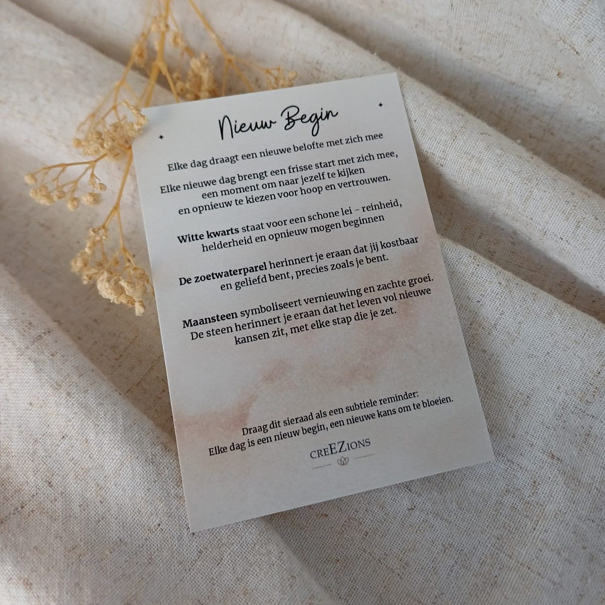 Nieuw Begin – Armband met Maansteen, Witte Kwarts & Zoetwaterparel