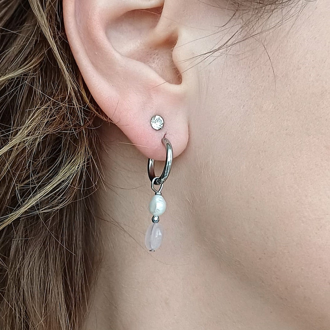 Jij bent geliefd – Oorbellen met Rozenkwarts & Zoetwaterparel