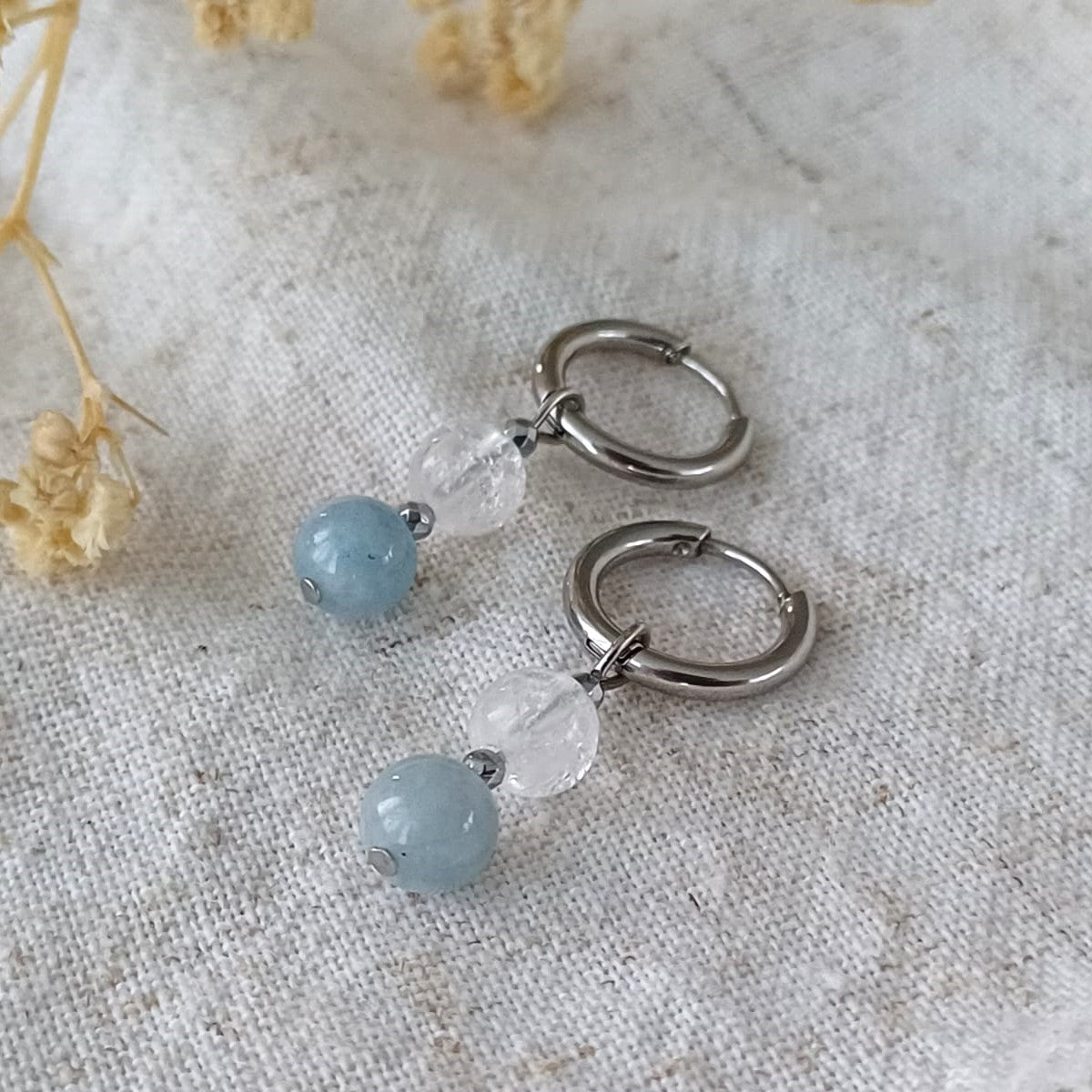 Levend Water - Oorbellen met blauwe Kwarts & Bergkristal