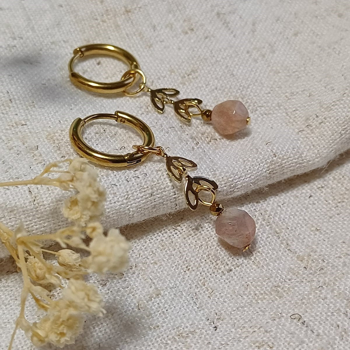 CreEZions oorbellen met zonnesteen en RVS blaadjes