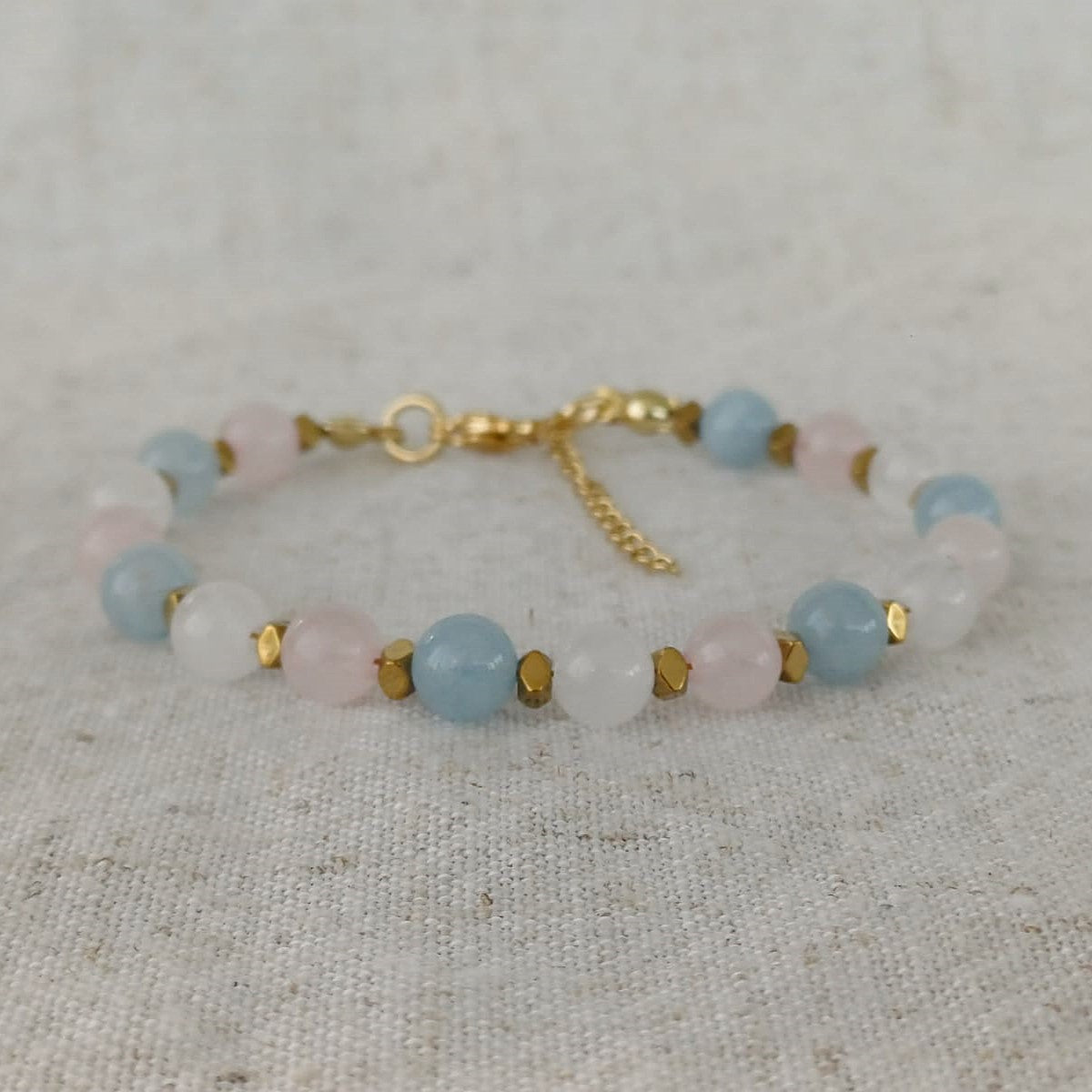 RVS armband met rozenkwarts, witte kwarts & blauwe kwarts – zachte harmonie
