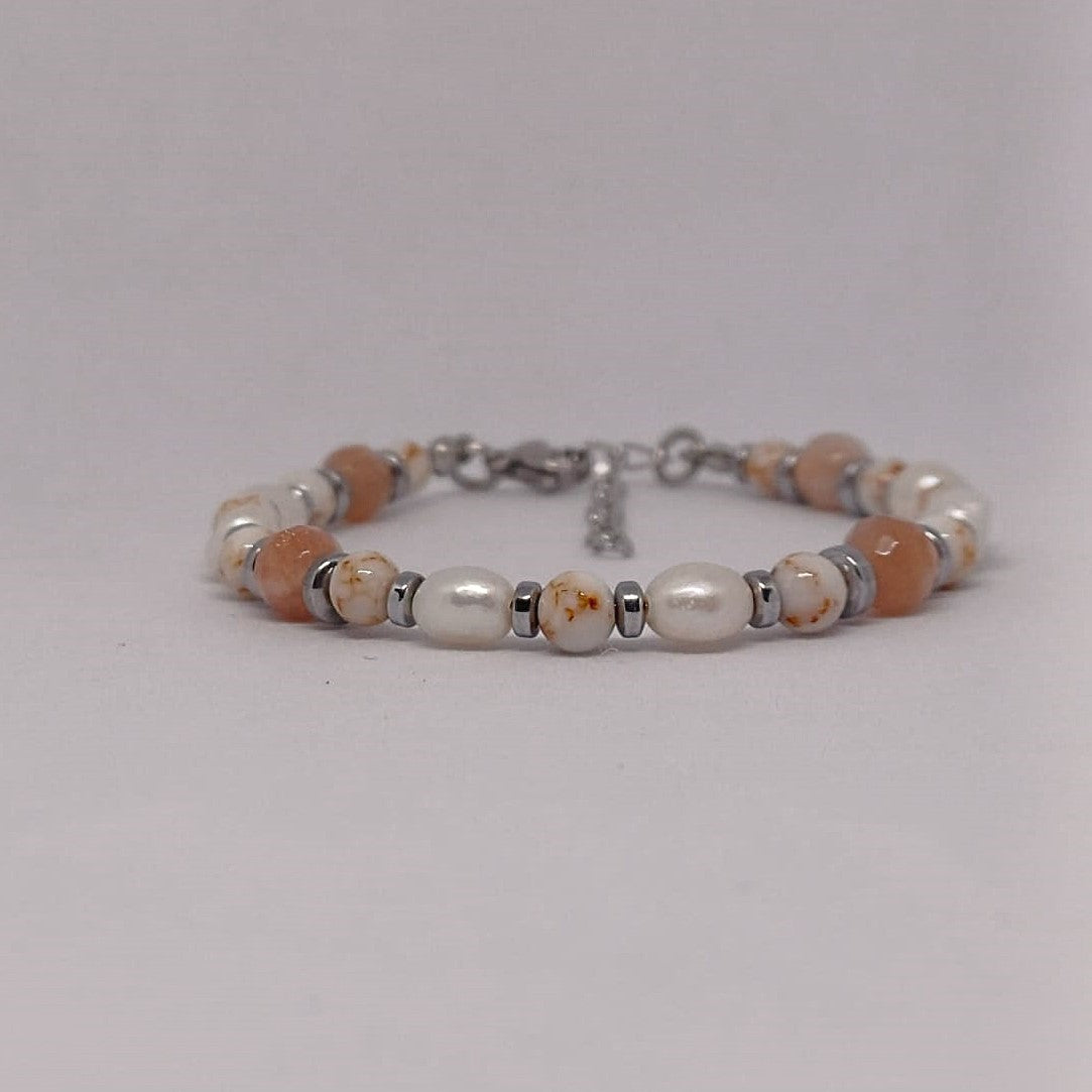 Armband met Zonnesteen, schelpkralen en zoetwaterparels