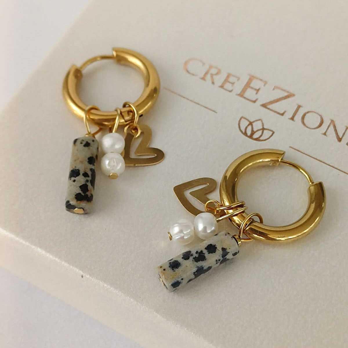 Mix & Match oorbellen met dalmatiër jaspis en zoetwaterparels