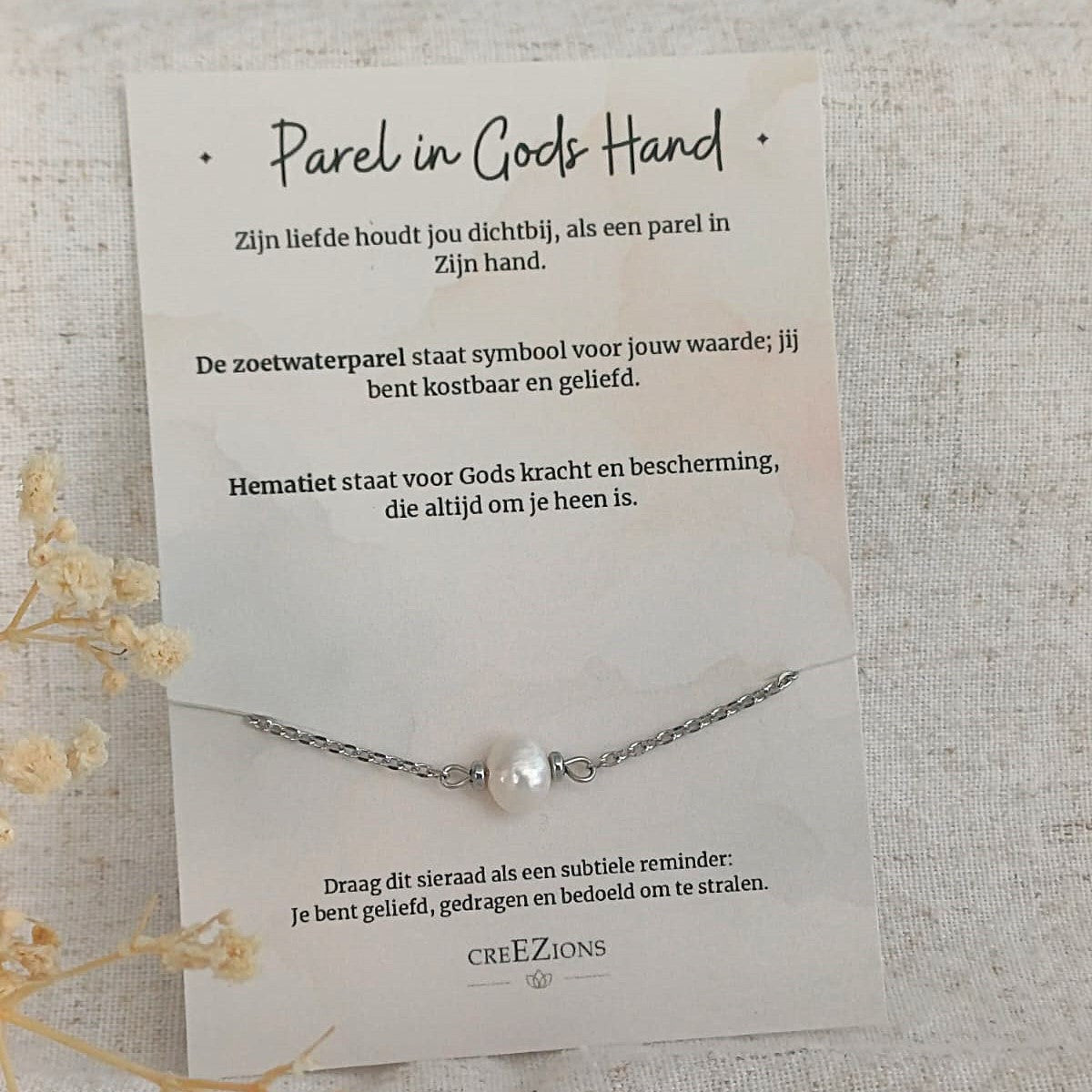 Parel in Gods Hand - Armband met Zoetwaterparel & Hematiet