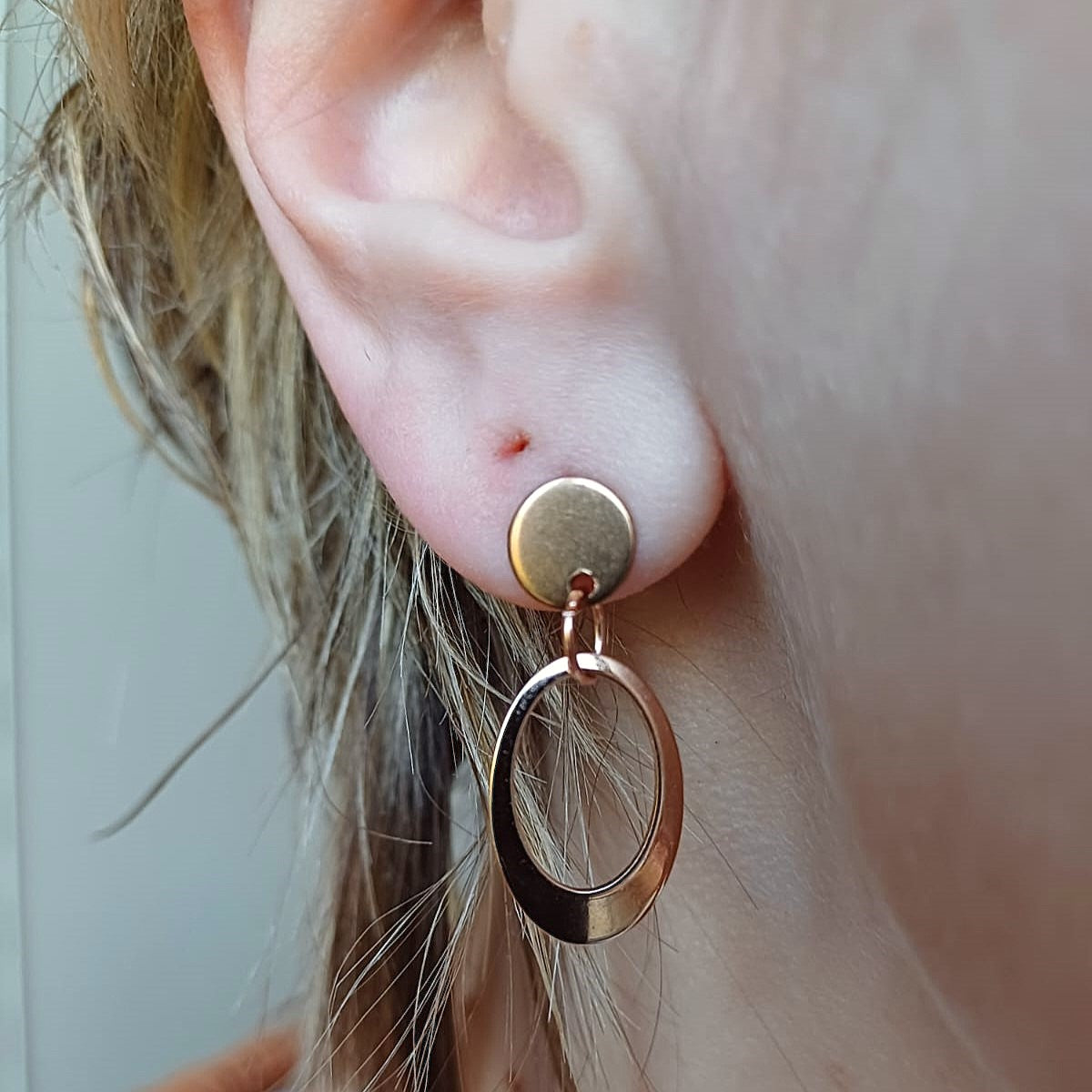 Roségouden RVS oorstekers – minimalistisch en stijlvol