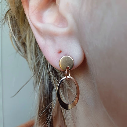 Roségouden RVS oorstekers – minimalistisch en stijlvol