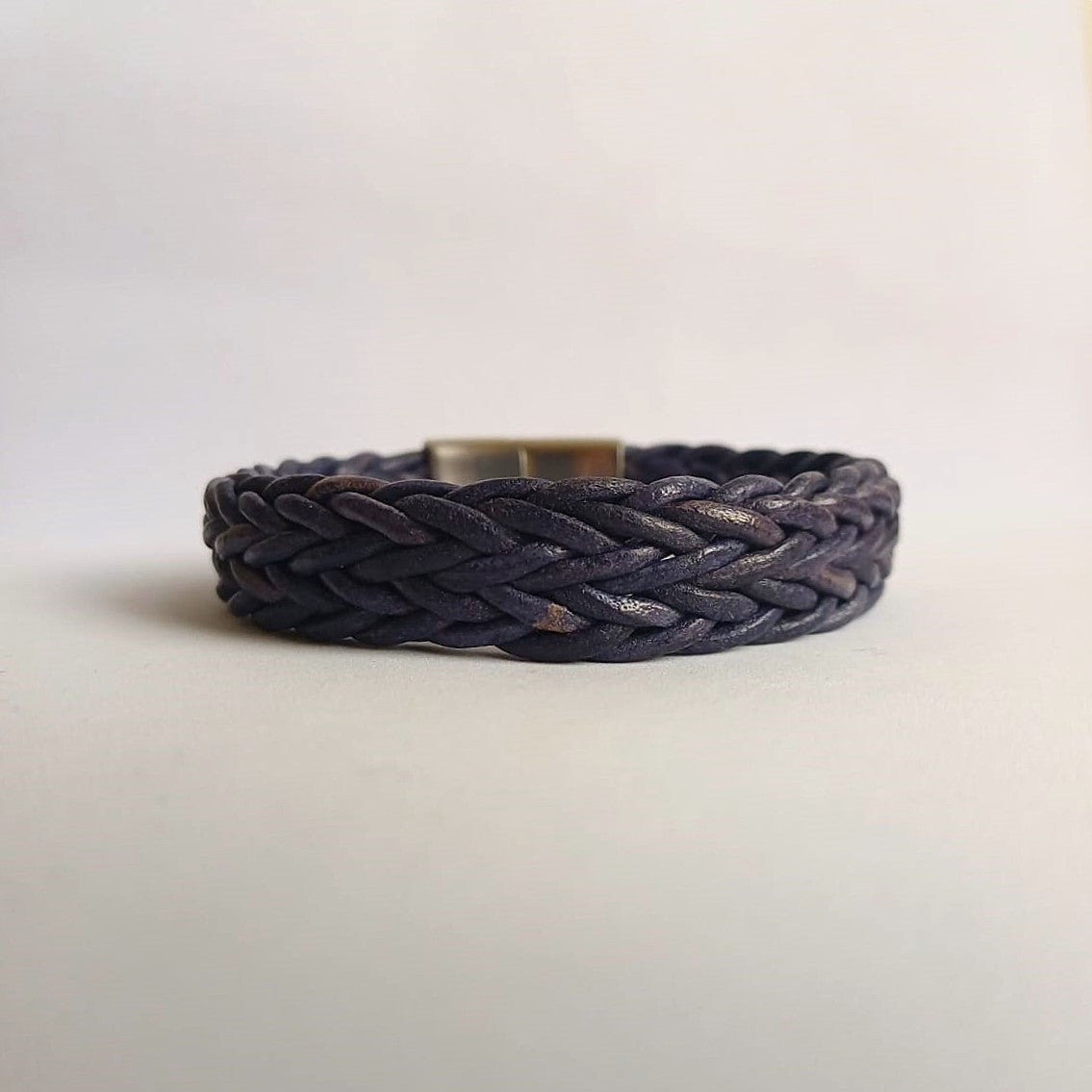 Herenarmband van verfijnd gevlochten echt leer